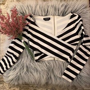 Bebe Long Sleeve Crop